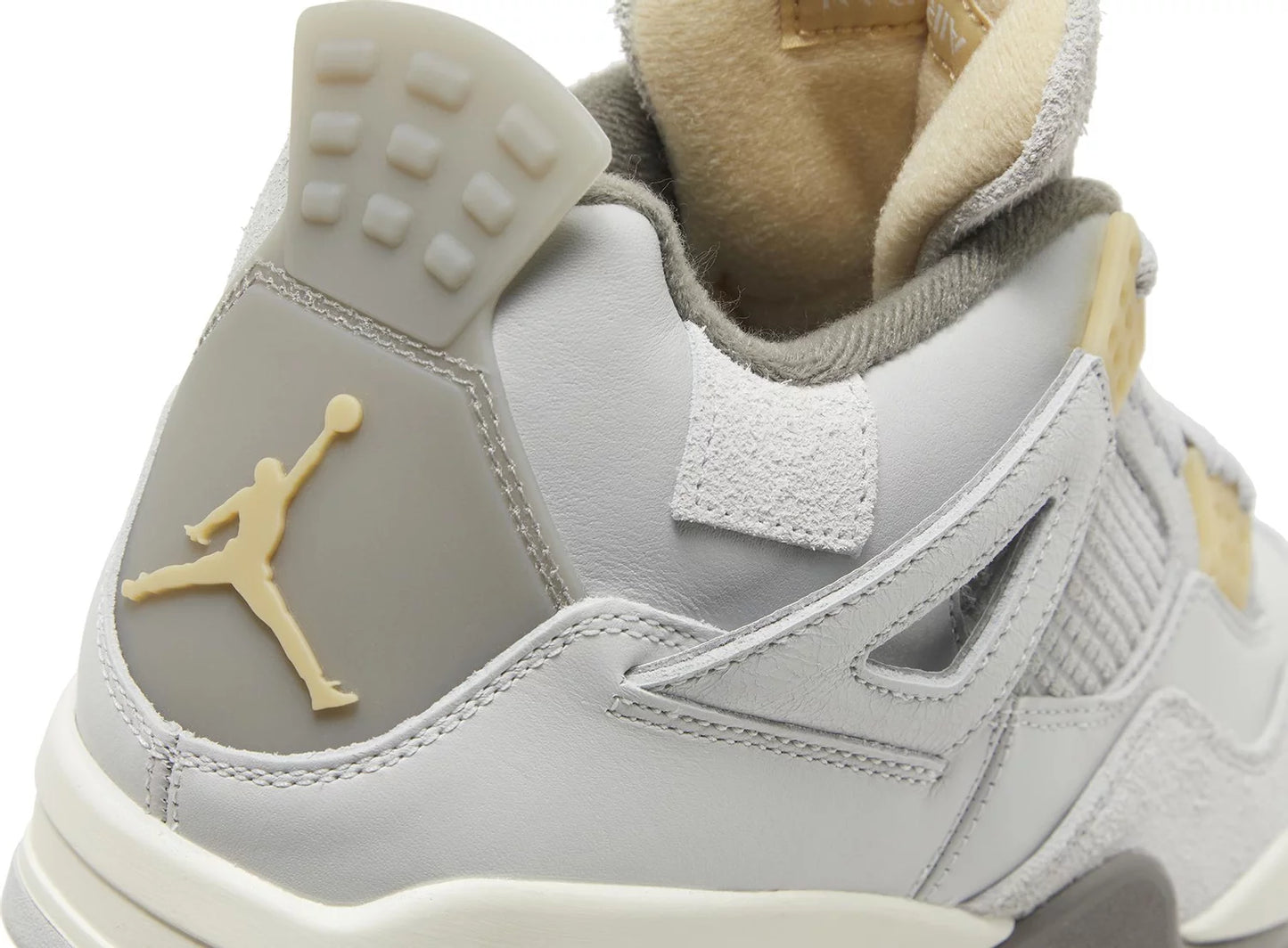 Air Jordan 4 Retro SE Craft Photon Dust Air Jordan