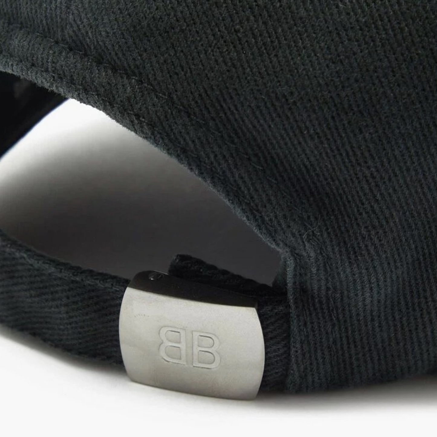 Balenciaga Embroidered Big Logo Cross Panel Ruined Cap Balenciaga
