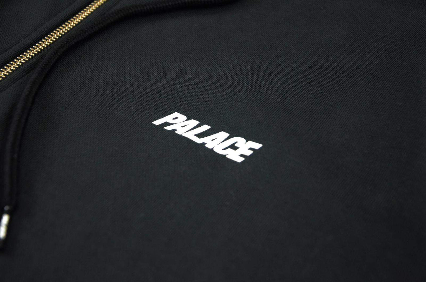 Palace Big Tri-Ferg Zip Hood Black Palace