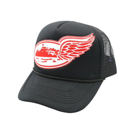 Corteiz Alcatraz Wing Trucker Hat Black/Red/White