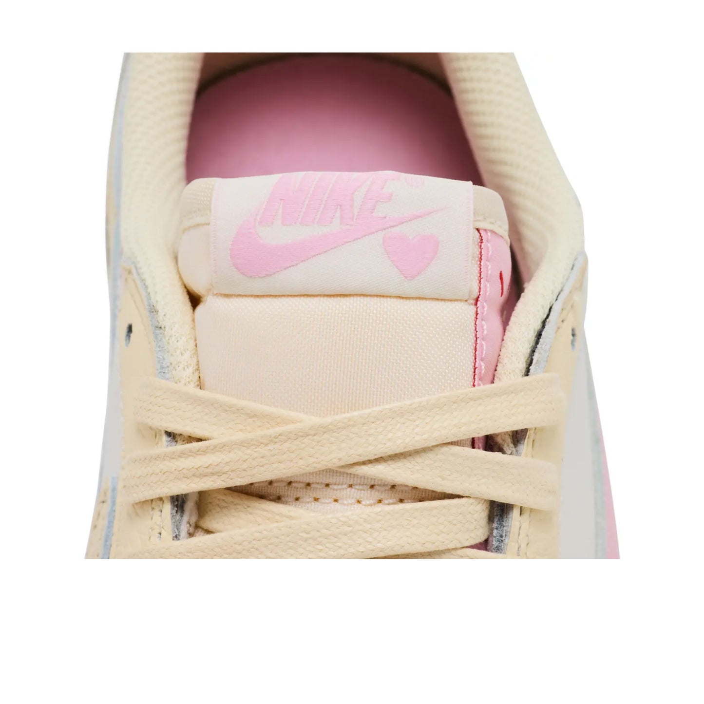 Air Jordan 1 Retro Low SP Travis Scott Shy Pink