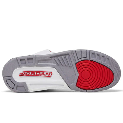 Air Jordan 3 Retro Feuerrot (2013)