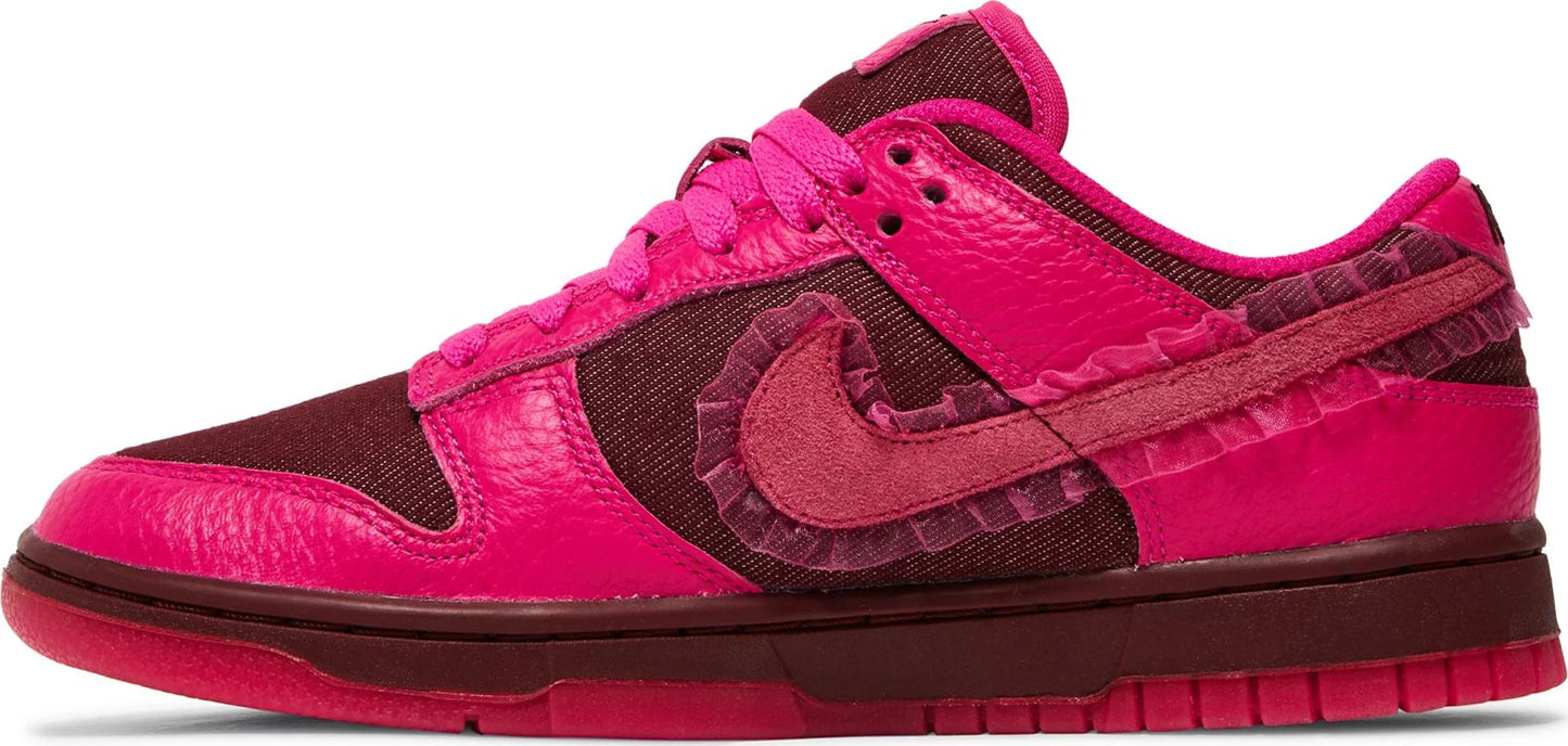 Nike Dunk Low Valentine's Day Nike