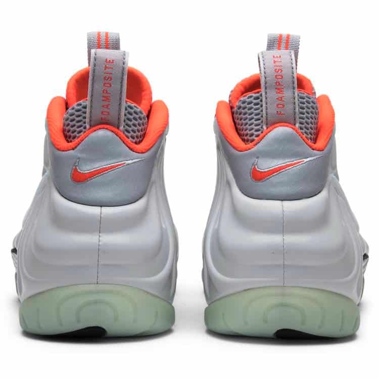 Nike foamposite sales pure platinum